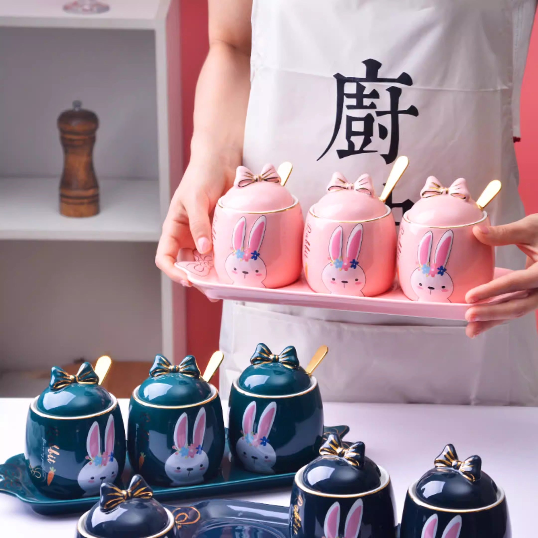 Lovely design cartoon  kitchenware 3 pieces ceramic spice jar set for gift